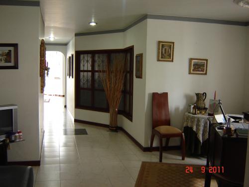 SE VENDE APARTAMENTO EN LOS ALPES (2)