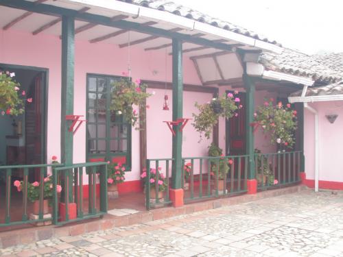 VENDEN. SESQUILE – CUNDINAMARCA - URBANA  