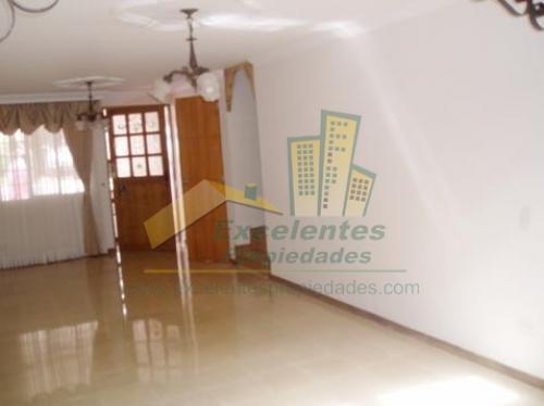 Se vende excelente casa Belén – La Mota (4LM367)