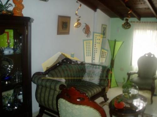 Se vende espectacular casa Belén (4BA315)