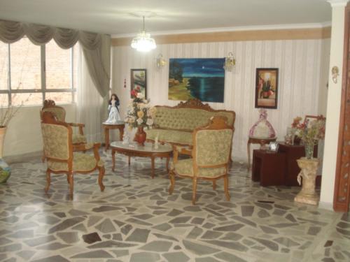 APARTAMENTO EN CONQUISTADORES 