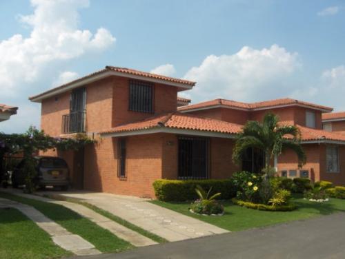 Vendo casa tipo campestre en El Castillo, Herrería 3