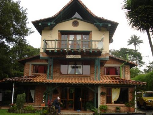 VENDO ESPECTACULAR CASA FINCA EN  LA CEJA