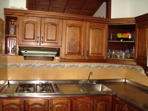 HERMOSA CASA EN LA CEJA- NUEVO HORIZONTE-BUEN PRECIO