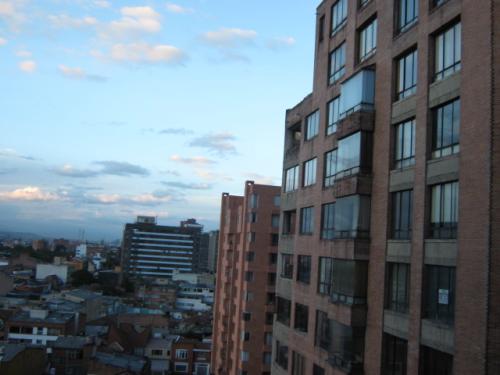 VENDO APARTAMENTO CENTRO INTERNACIONAL