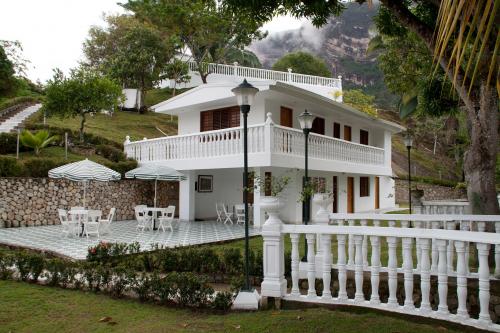 VENDO ESPECTACULAR FINCA DE RECREO EN PRADO-TOLIMA