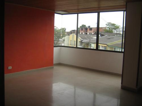 VENDO APARTAMENTO EXCELENTE UBICACION BUEN PRECIO