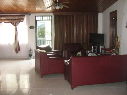 ARRIENDO APARTAMENTO PARA EMPRESA, OFICINA