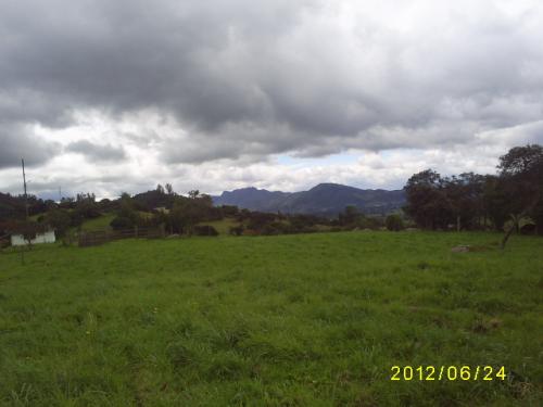 FINCA EN LA CALERA - Vereda La Aurora - 10 fanegadas.