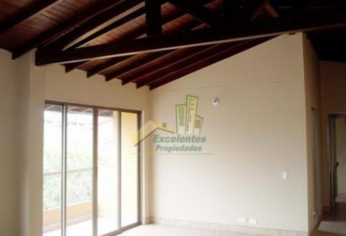 Se vende excelente edificio en Itagüí santa maría (ISM15)