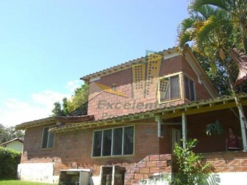 Se vende excelente casa  en san jerónimo (SJVLA77)
