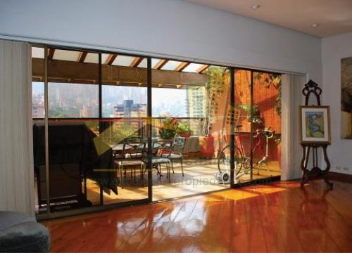 Se vende excelente Dúplex (2CA203)