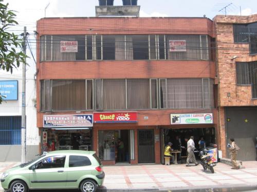 VENTA EDIFICIO CORFERIAS