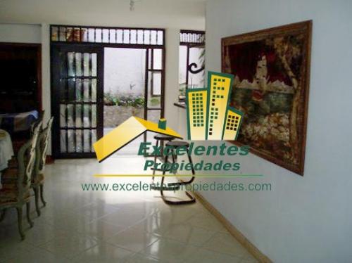 Se vende excelente casa en envigado (ENUA614)
