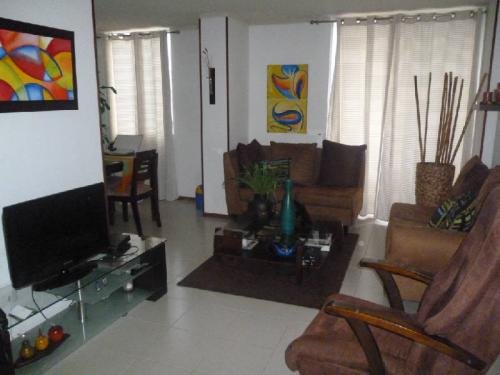 VENDO HERMOSO APARTAMENTO EN SANTA ANITA AL SUR DE CALI