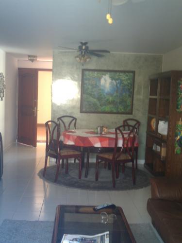 Vendo Apto en el Sur de Cali, excelente ubicación