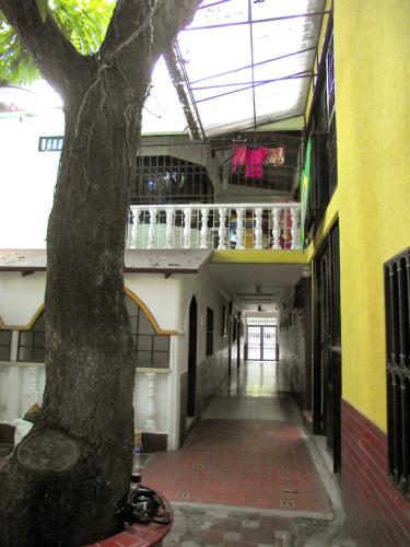 Vendo excelente casa con renta sobre vía Principal de Neiva