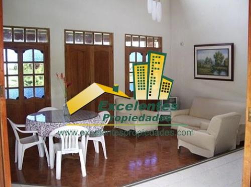 Se alquila excelente finca en Barbosa (R_BAPO640)