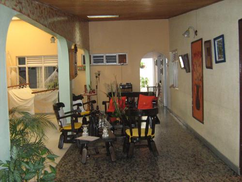 VENDO HERMOSA CASA EN EL BARRIO LA MACARENA