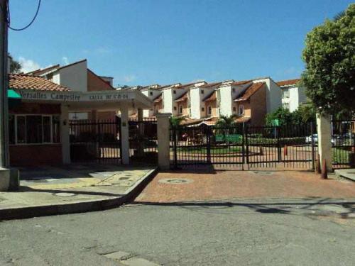 VENTA DE CASAS EN CAÑAVERAL 