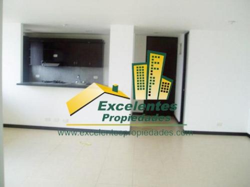Se vende excelente apartamento en el poblado (2EP672)