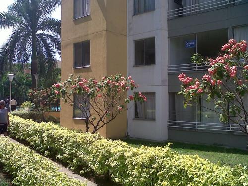 APARTAMENTO EN EL SUR B. ALFEREZ REAL 2oPISO