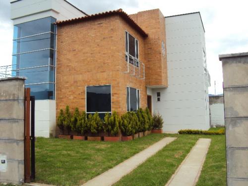 Vendo casa quinta para estrenar en Cajica