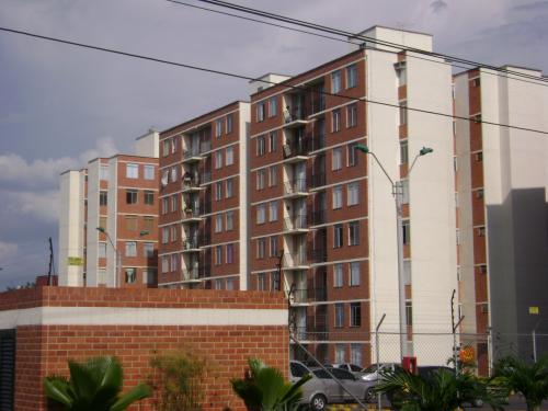 ALQUILO APARTAMENTO EN TERRAZAS DE ALICANTE EN CALI AL NORTE