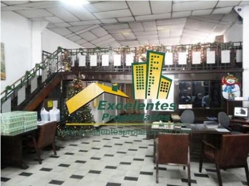 Se vende excelente local en estación prado (1PR742)