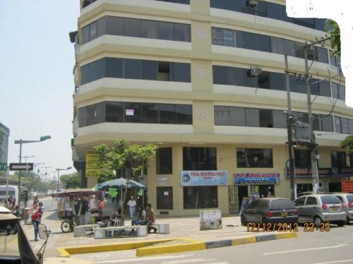 Vendo Edificio Rentable Ubicado en  Avenida de las Américas - Cali