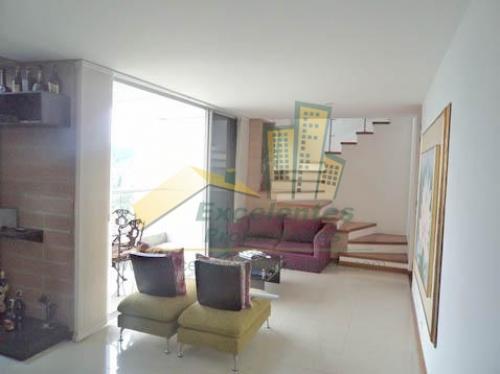 Se vende Hermoso apartamento en poblado (2lp438)