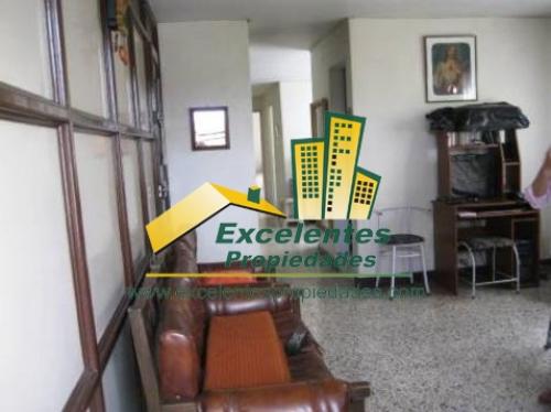 Se vende excelente casa en Itagüí  (itlm803)