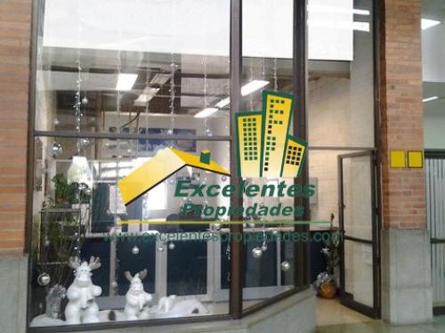Se Vende Excelente Local en Terminal del Sur (4TE826)