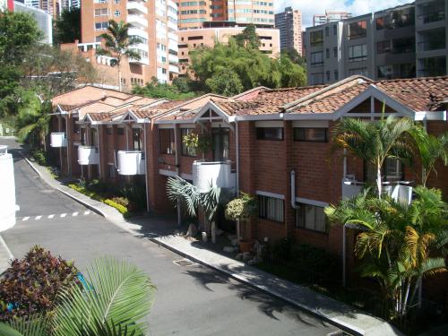 CASA ALTOS DEL TESORO, 237 mts, $410.000.0000