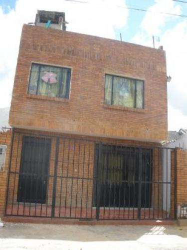 local mas apartamento mas azotea chia