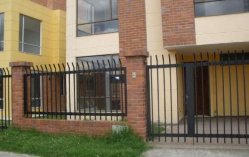 casa chia estrenar 3 niveles el cedro