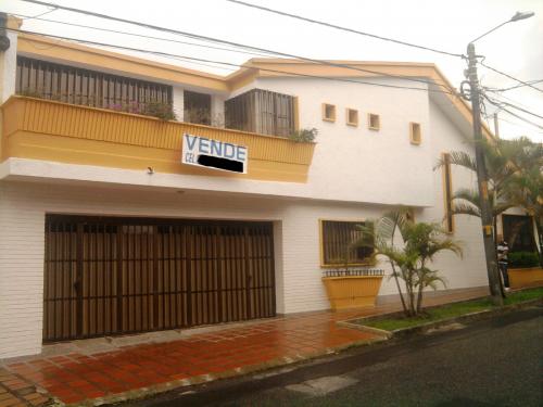 SE VENDE ESTA LUJOSA PROPIEDAD