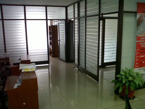 ARRIENDO OFICINA EN EL EDIFICIO PANORAMA