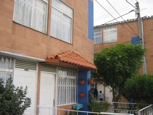 CASA CONJUNTO TINTALA FASE II
