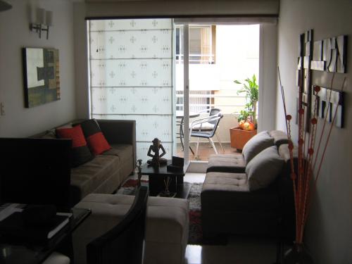 Vendo Apartamento en Conjunto Residencial cerca a Multicentro