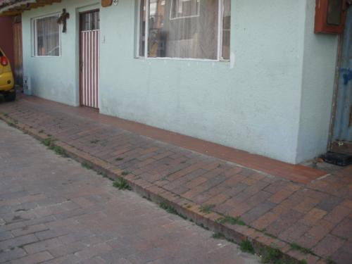 CASA LOTE GANGAZO 13 X 14.5  DELICIAS NORTE SECTOR PLAZA MAYOR BOJACA 