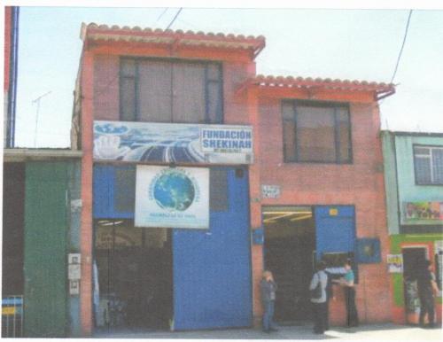 BODEGA COMERCIAL EN ENGATIVA