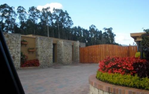 exclusiva casa buen gusto urgeme vda. bojaca sector centro chia