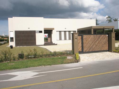 Vendo CASA CAMPESTRE en Llanogrande