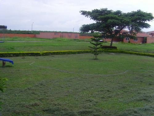 VENDO LOTE CONDOMINIO HACIENDA EL CASTILLO VIA JAMUNDI VIVA EN UN AGRADABLE AMBIENTE NATURAL