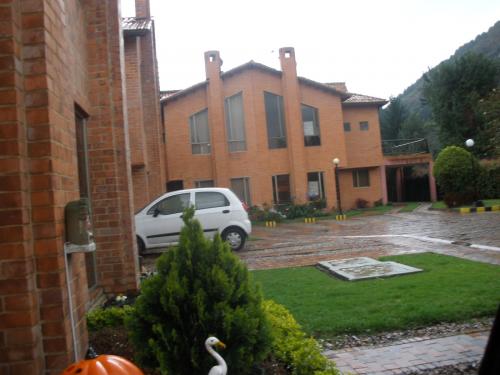 casa conjunto campestre 2 pisos+altillo+jacuzzi linda