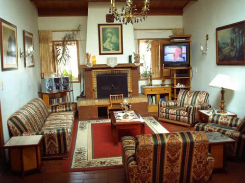 AMPLIA CASA CHIA ESQUINERA  SECTOR DE GRAN VALORIZACION