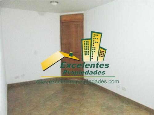  Se Vende Excelente Apartamento en Medellín Centro (1SI690)