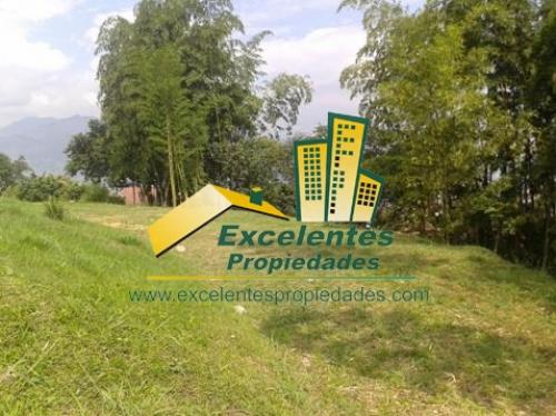 Se Vende Excelente lote en Envigado (ena932)