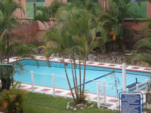 VENDO MAGNIFICO APARTAMENTO CERCA A LA GRAMA